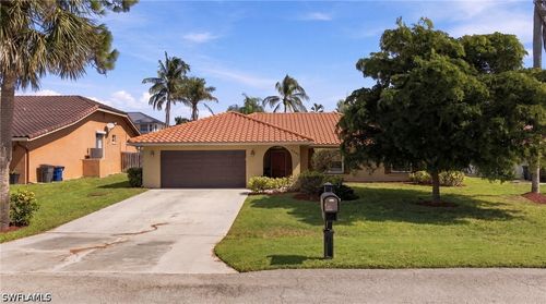 27152 Edenbridge Ct, BONITA SPRINGS, FL, 34135-4331 | Card Image