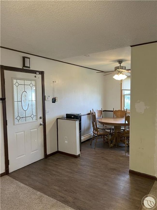 919 Longhorn Ct, House other with 3 bedrooms, 1 bathrooms and null parking in Hardin MT | Image 6