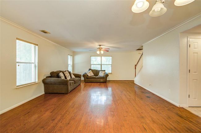 8127 Tassel Field Ln, House other with 3 bedrooms, 3 bathrooms and 2 parking in Humble TX | Image 5