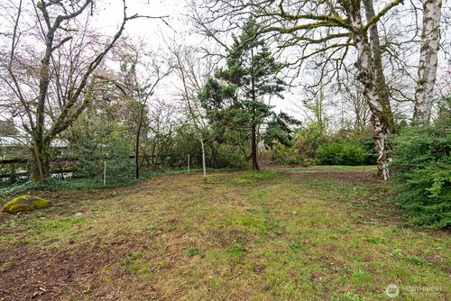 700 Reiten Rd, Kent, WA, 98030-6218 | Card Image