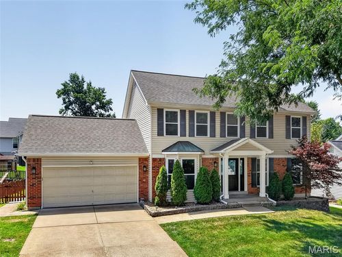 1525 Atlantic Crossing Dr, Fenton, MO, 63026-6921 | Card Image