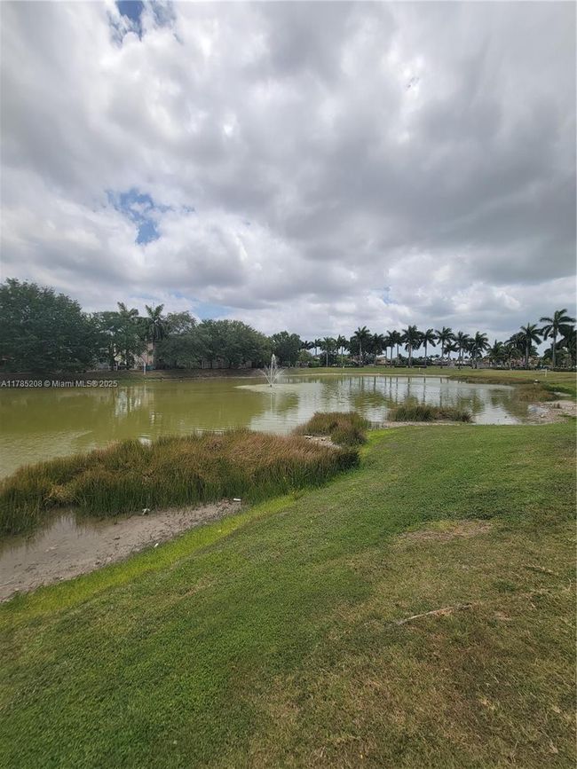 405 Ne 25 Th Ter, House other with 3 bedrooms, 2 bathrooms and null parking in Homestead FL | Image 32