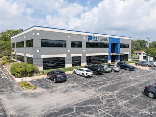 174 Clarkson Rd, Ballwin, MO, 63011-2265 | Card Image