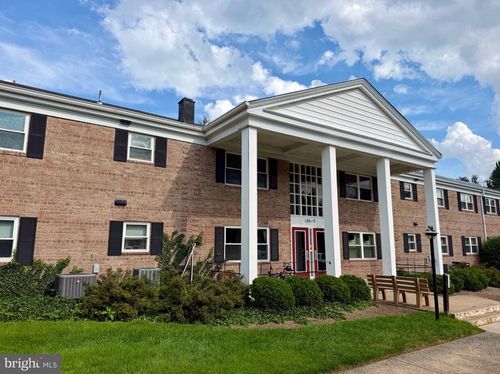 5-120-2 Washington St Ne, LEESBURG, VA, 20176-2435 | Card Image