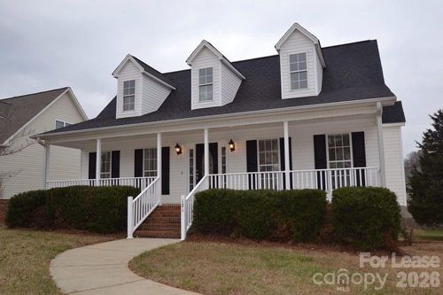 121 Sedge Meadow Dr, Winston Salem, NC, 27107-1857 | Card Image