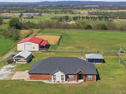 107188 S 4570 Rd, Sallisaw, OK, 74955-5140 | Card Image