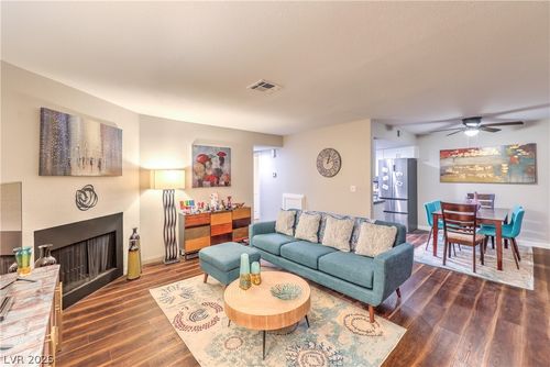 a-4999 Newport Cove Dr, Las Vegas, NV, 89119-2299 | Card Image
