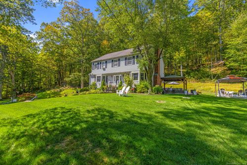 184 Sugar St, Newtown, CT, 06470-1833 | Card Image