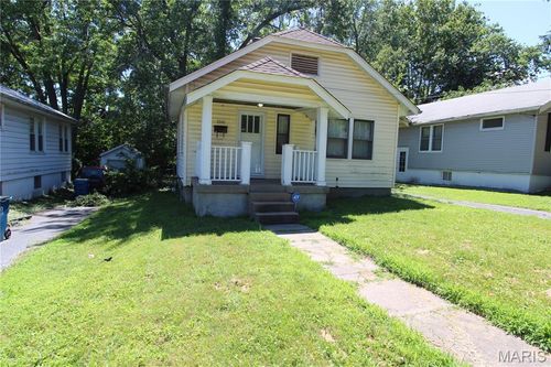 2210 Lexa Dr, Jennings, MO, 63136-3812 | Card Image