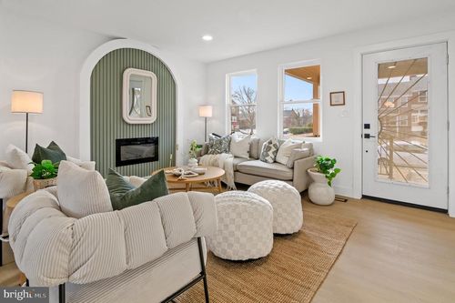 5905 Glenkirk Rd, BALTIMORE, MD, 21239-2218 | Card Image