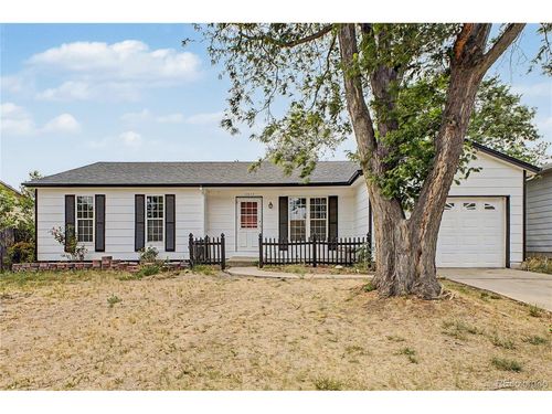 10015 Beach St, Denver, CO, 80260-6143 | Card Image