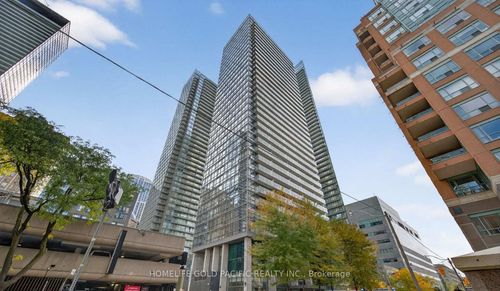 1205-37 Grosvenor St, Toronto, ON, M4Y3G5 | Card Image
