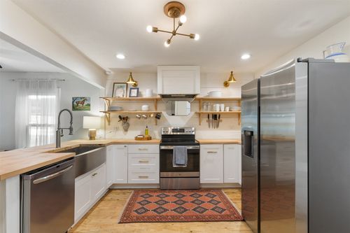 1122 Long Ave, River Oaks, TX, 76114-3013 | Card Image