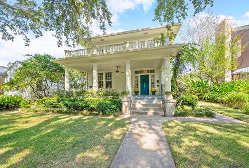 2247 Oleander St, Baton Rouge, LA, 70806-5326 | Card Image