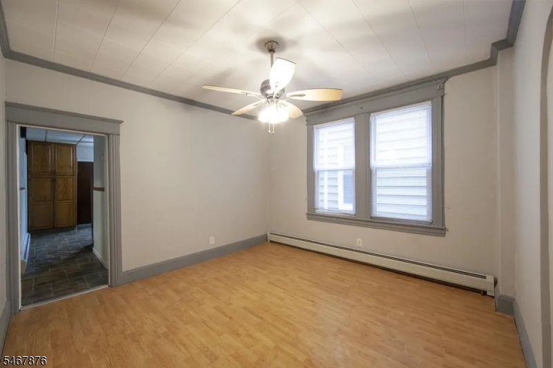 Residential Lease in Bayonne City