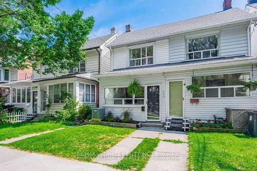 main-33 Alton Ave, Toronto, ON, M4L2M3 | Card Image