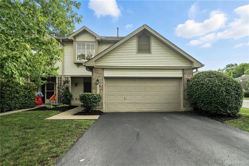 8576 Timber Park Dr, Dayton, OH, 45458-2035 | Card Image
