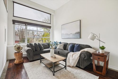 313-50 Main St, Dundas, ON, L9H6P8 | Card Image