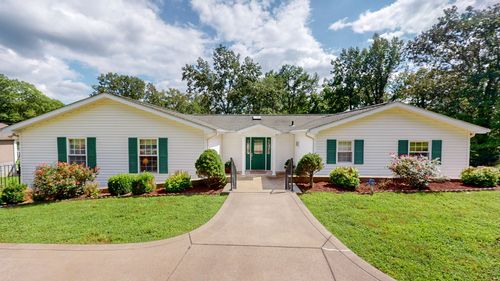 246 Trout Dr, Murray, KY, 42071-5635 | Card Image