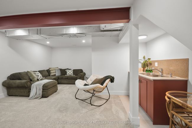 30 Todholm Dr, House other with 4 bedrooms, 3 bathrooms and 10 parking in Port Carling ON | Image 19