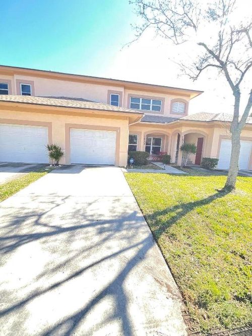 2-1815 Sandhill Crane Dr, Fort Pierce, FL, 34982-8044 | Card Image