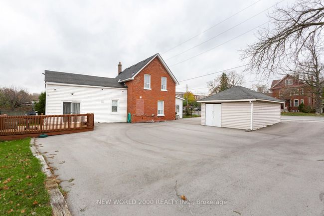 8071 Kipling Ave, House other with 4 bedrooms, 2 bathrooms and 6 parking in Woodbridge ON | Image 40