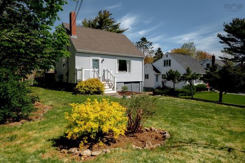 117 Melrose Ave, Halifax, NS, B3N2E6 | Card Image