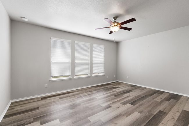 2216 Mccombs St, House other with 4 bedrooms, 3 bathrooms and 4 parking in Georgetown TX | Image 13