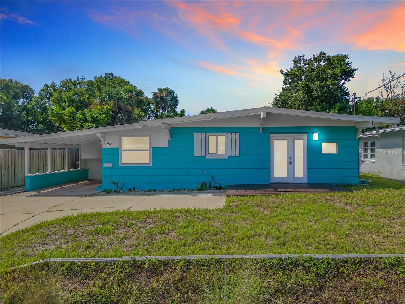 Pelican Ave, Daytona Beach, FL 32118