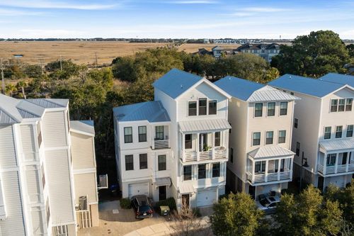 986 Key Colony Ct, Mount Pleasant, SC, 29464-4592 | Card Image