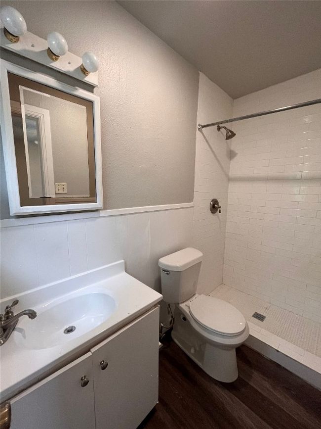APT-206 - 1514 Forest Trl, Condo with 2 bedrooms, 2 bathrooms and 1 parking in Austin TX | Image 13