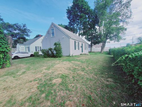 575 Burnsford Ave, Bridgeport, CT, 06606-3310 | Card Image