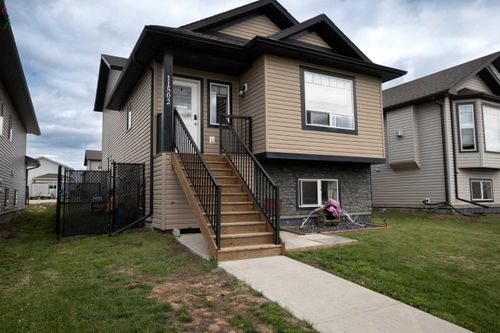 ab-11502 73 Avenue, Grande Prairie, AB, T8W0K2 | Card Image