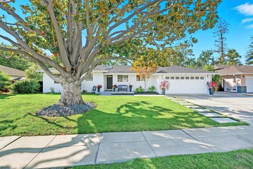 4715 Eggers Dr, Fremont, CA, 94536-6751 | Card Image