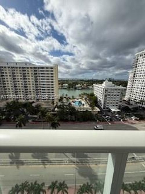 apt-1219-5601 Collins Ave, Miami Beach, FL, 33140-2412 | Card Image