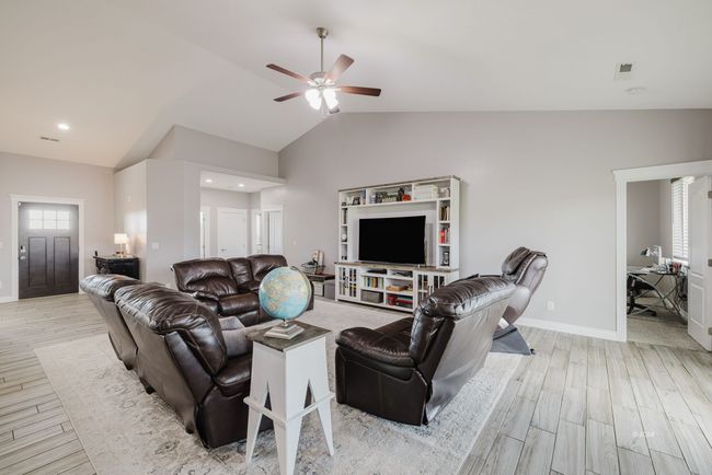 674 Foxridge Pl, House other with 4 bedrooms, 2 bathrooms and null parking in Spring Creek NV | Image 14