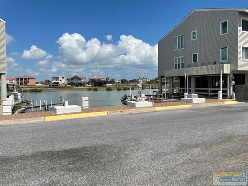 unit-64a-401 Island Ave, Port Isabel, TX, 78578-2539 | Card Image