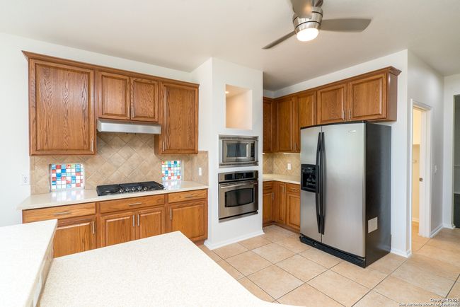 10615 Wind Walker, House other with 4 bedrooms, 4 bathrooms and null parking in Helotes TX | Image 32