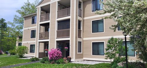 36-19 Saco St, Center Conway, NH, 03813-4211 | Card Image