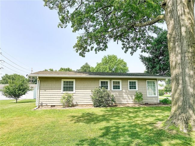 1307 Beech St, House other with 3 bedrooms, 2 bathrooms and null parking in Marshall IL | Image 6