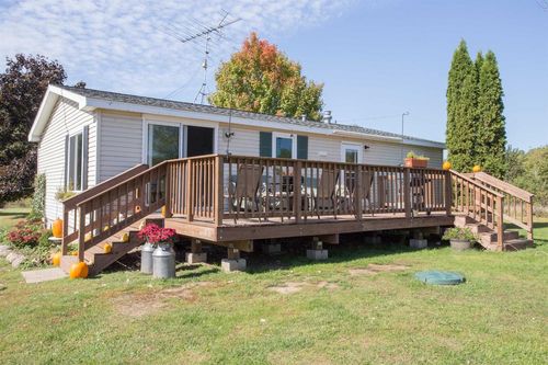 N6966 Olson Road, SAINT LAWRENCE, WI, 54945 | Card Image