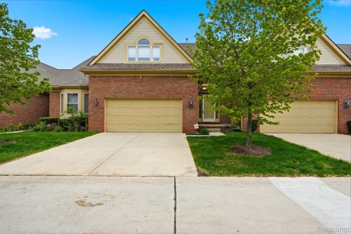 4212 April Ln, Sterling Heights, MI, 48310-4406 | Card Image