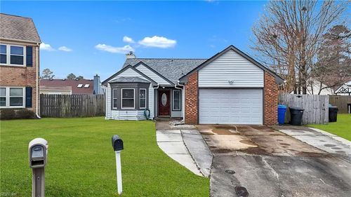 1332 Darien Ct, Virginia Beach, VA, 23464-8808 | Card Image