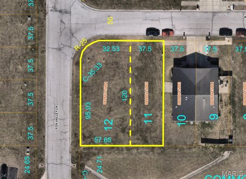 2004/2000 Wexford Green Way, Belleville, IL, 62220 | Card Image