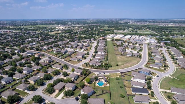 The neighborhood. | Image 32
