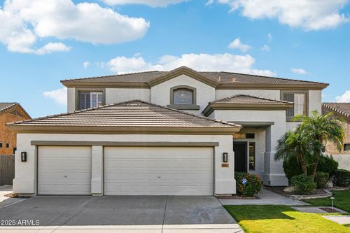 923 W Windsong Dr, Phoenix, AZ, 85045-0727 | Card Image