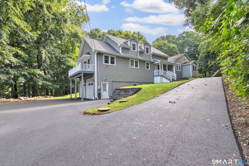 713 Wheelers Farms Rd, Milford, CT, 06461-1646 | Card Image