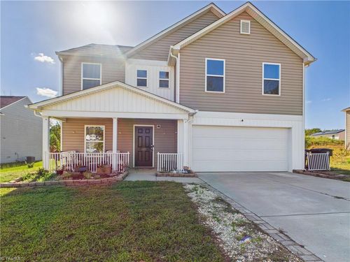 1531 Robins Nest Dr, Asheboro, NC, 27203-2720 | Card Image