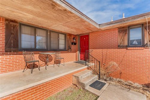 1413 Park Ave, Clinton, OK, 73601-5121 | Card Image