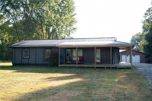 6498 Stoddard Hayes Rd, Farmdale, OH, 44417-9774 | Card Image